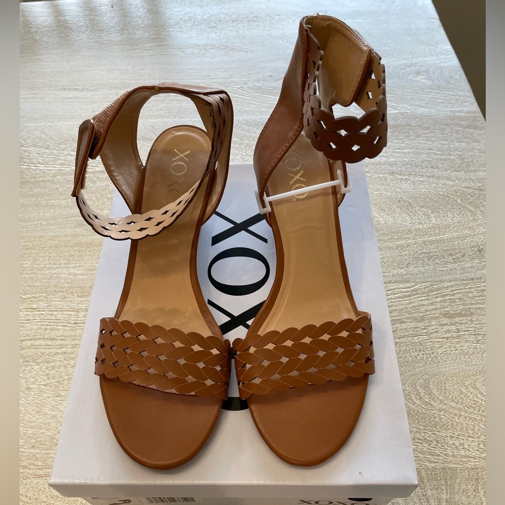 XOXO Footwear Brown Sandals - Size 7 and 8.5